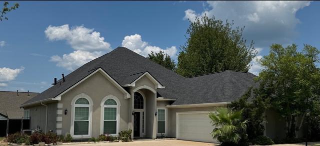 Architectural shingle by DXT Roofing
